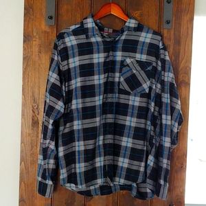 Mountain Hardwear Long Sleeve Button up